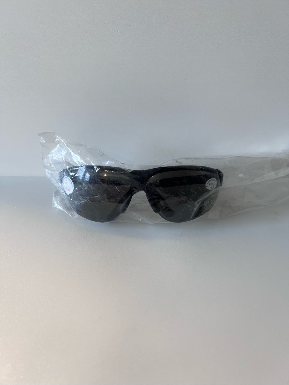 Black Wraparound Bifocal +1.5 Sunglasses NWOT
